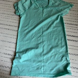 Lululemon run swiftly size 6